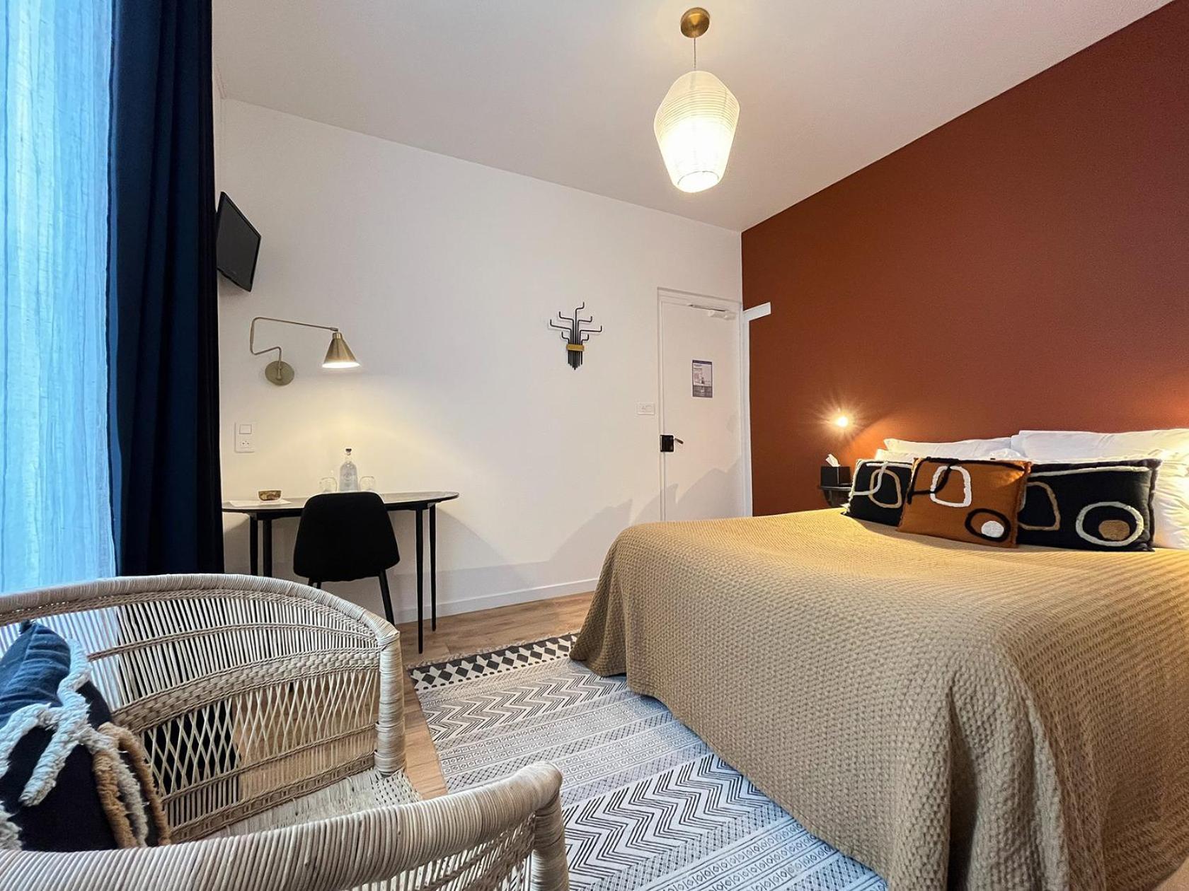 Hotel Du Commerce Cluny Bagian luar foto